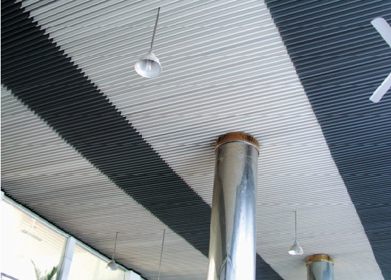 S biselado perforado - techo de aluminio formado de la tira, techo suspendido acústico