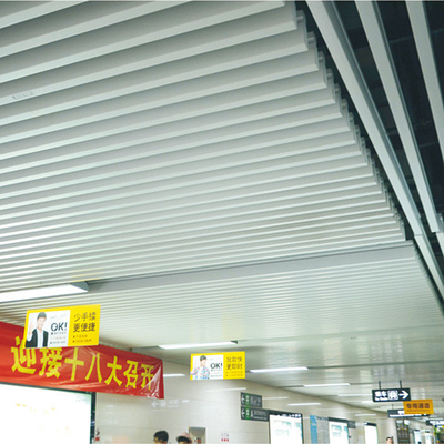 Altura de aluminio/de aluminio de la tira de metal comercial decorativa del bafle de techo de los paneles 35m m de la anchura 150m m