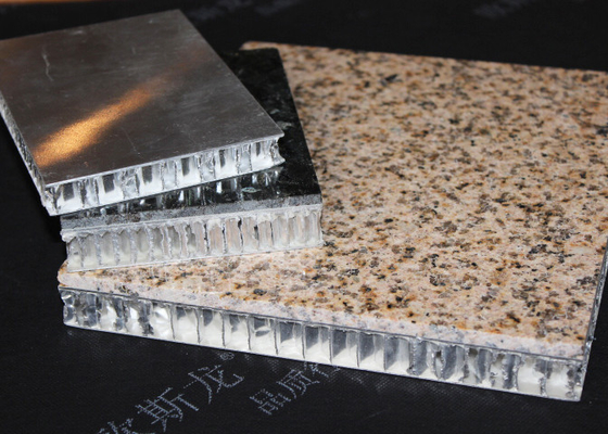 Los paneles de aluminio de la base de panal del panel del panal para construir la pared exterior