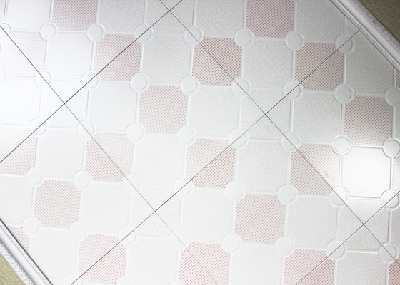 Tejas artísticas del techo del modelo geométrico, clip impermeable del artículo en techo