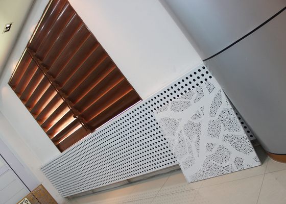Reducción de los paneles de pared del ruido/del material de aluminio de la decoración del edificio de la absorción sana