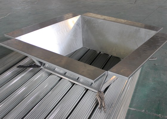 El panal de aluminio revestido de pintura americano de PPG PVDF cubre con forma por encargo