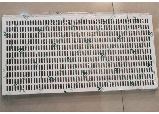 5 x 20 milímetros de metal perforado oval colgado al techo para el sistema de la insonorización del aeropuerto