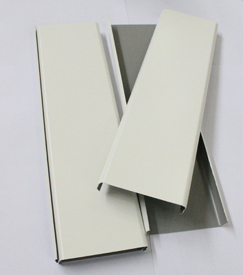 Akzo Nobel pulveriza el panel de techo de aluminio de la tira de la capa para arquitectónico